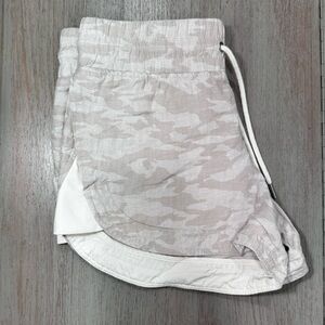 Athleta Cabo Tide Linen 3” Shortie Neutral Camo Size 0 Drawstring Mid Rise Short